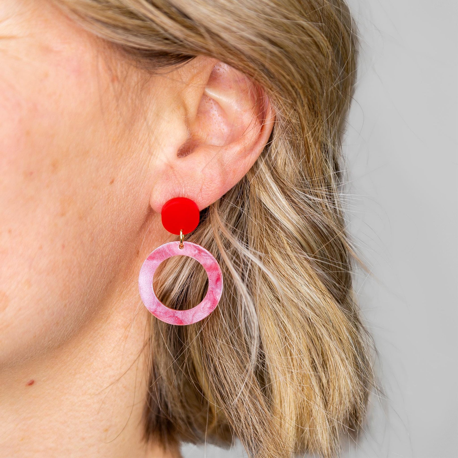 Ohrring »Coco« | allergikerfreundlich | Colorblocking | rotes Acryl | leichte Statement-Ohrringe | Schmuck | Geschenk beste Freundin