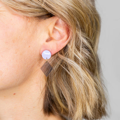 Ohrring »Ava« | allergikerfreundlich | Edelstahl vergoldet | lila Acryl | leichte Statement-Ohrringe | Schmuck | Geschenk beste Freundin