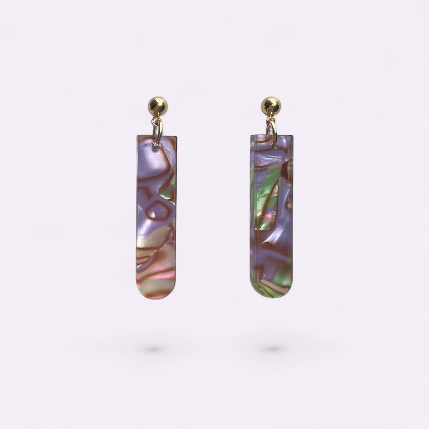 Ohrring »Sophie« | allergikerfreundlich | Edelstahl vergoldet | lila grünes Acetat Acryl | leichte Statement-Ohrringe | Schmuck