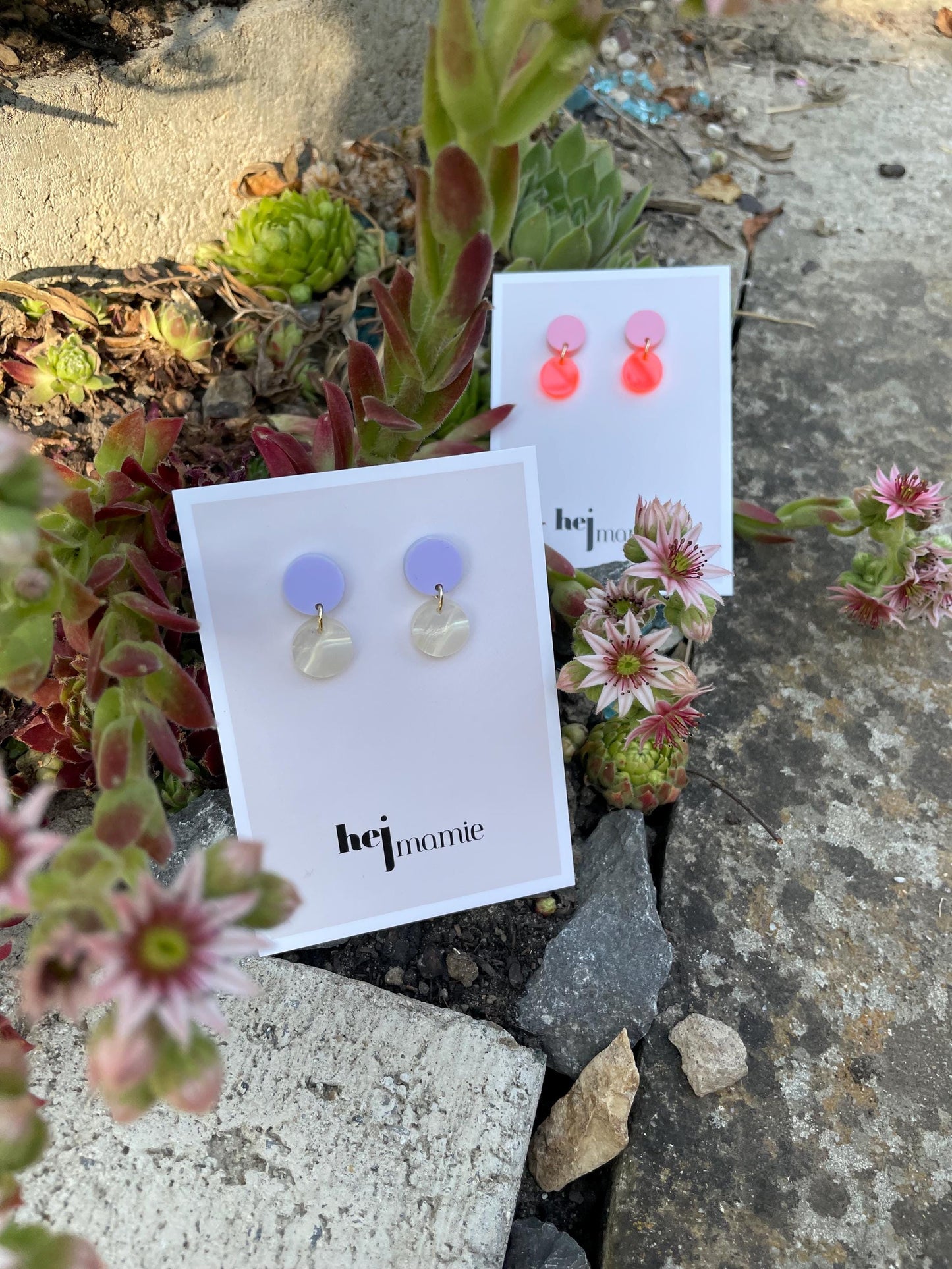 Ohrring »Lotta« | Farbvarianten | allergikerfreundlich | rosa und neonorangenes Acryl | leichte Statement-Ohrringe | Schmuck | Geschenk