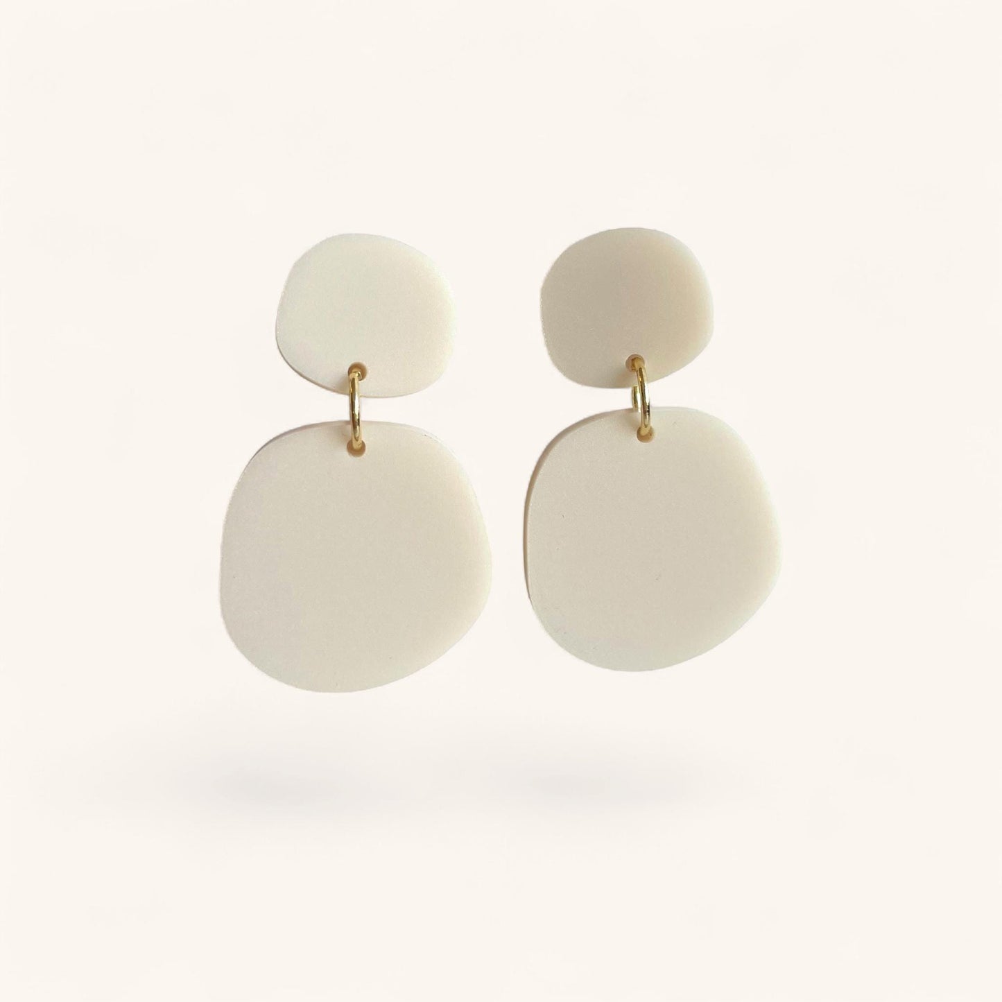 Ohrring »Jana« | allergikerfreundlich | asymmetrisch | 2-teilig | beige | leichte Statement-Ohrringe | Schmuck | Geschenk