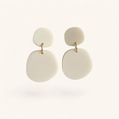 Ohrring »Jana« | allergikerfreundlich | asymmetrisch | 2-teilig | beige | leichte Statement-Ohrringe | Schmuck | Geschenk