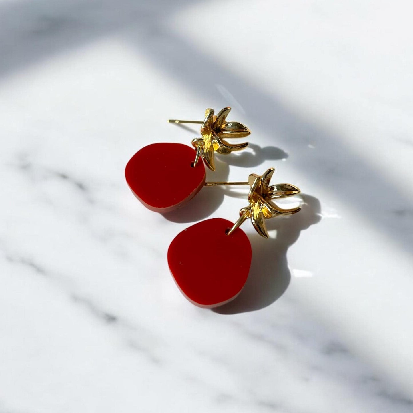 Ohrring »Florentine« | allergikerfreundlich | Edelstahl vergoldet | Terrakotta farbiges Acryl | leichte Statement-Ohrringe | Schmuck