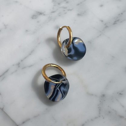 Creolen + Acryl-Anhänger »Bubble blau« | Creolen Edelstahl 18K vergoldet | Acetat + Acryl in schwarz, blau, Perlmutt