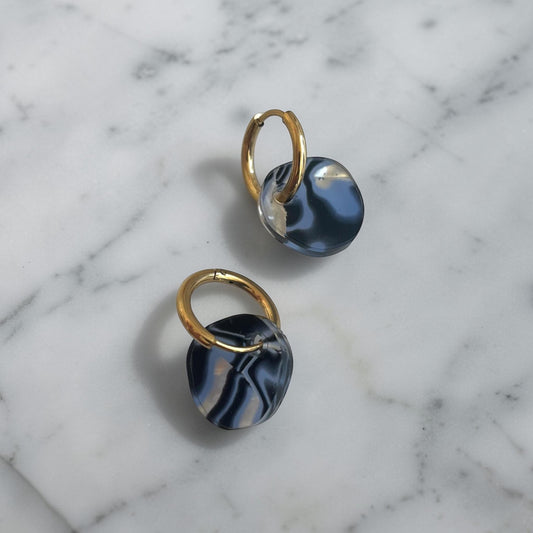 Creolen + Acryl-Anhänger »Bubble blau« | Creolen Edelstahl 18K vergoldet | Acetat + Acryl in schwarz, blau, Perlmutt